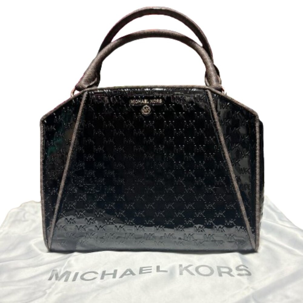 Cleo Medium Logo Satchel New without Tags/Sat in dust bag